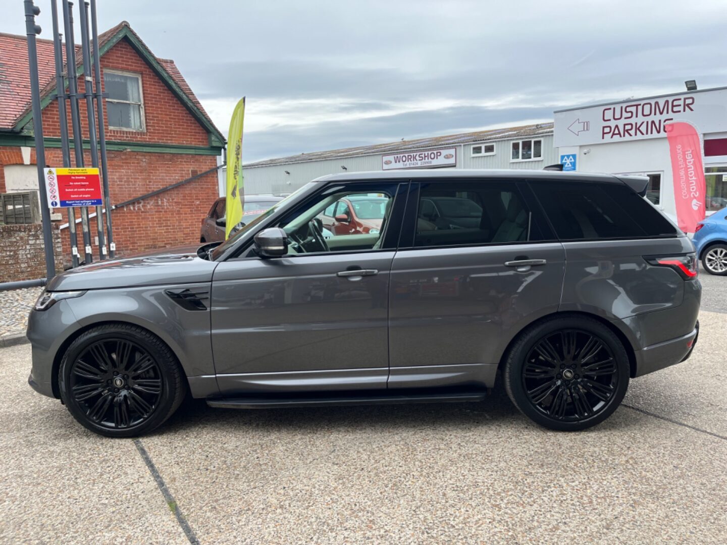 Used Land Rover Range Rover Sport 2018 for sale - 76535099: Photo 11