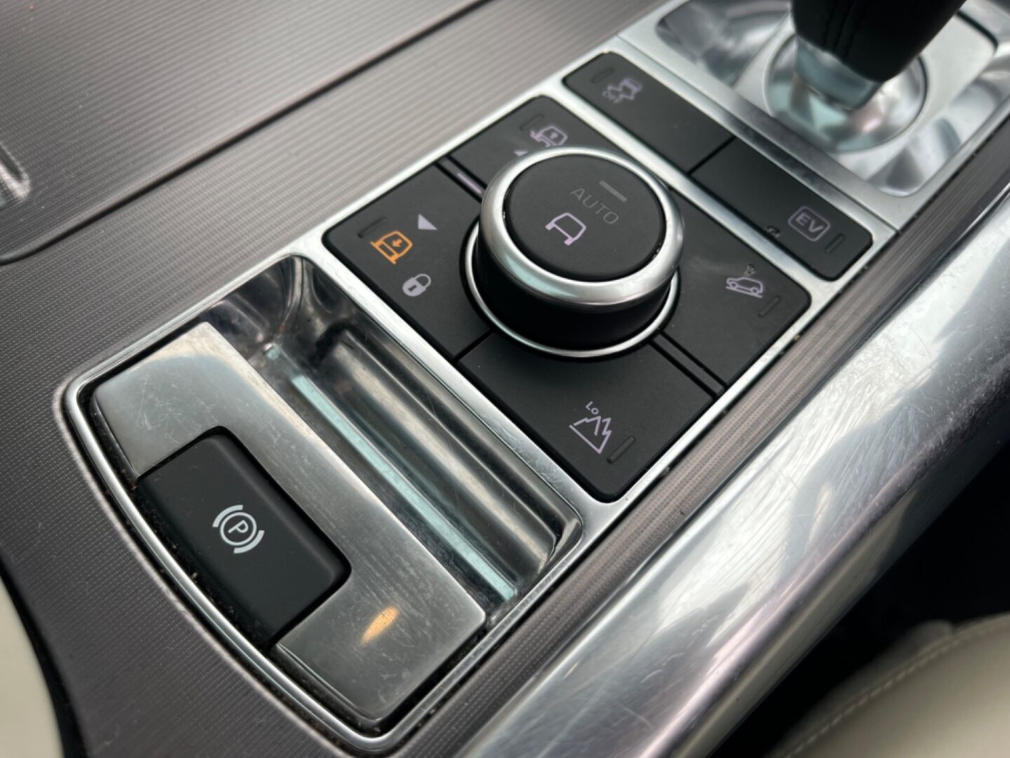 Used Land Rover Range Rover Sport 2018 for sale - 76535099: Photo 15