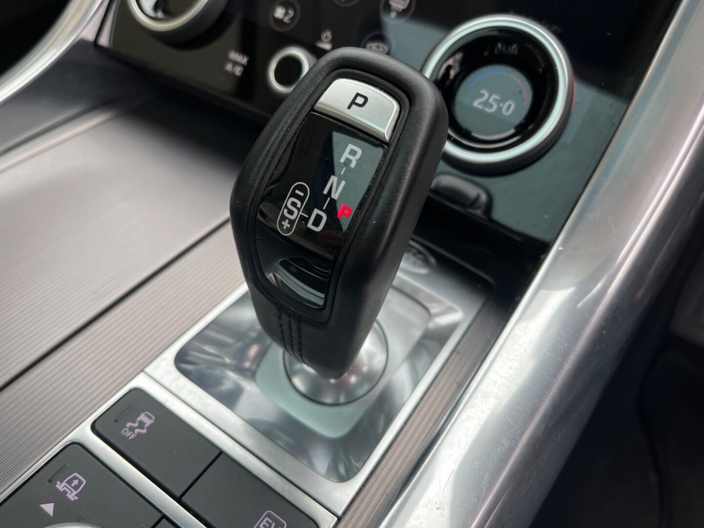 Used Land Rover Range Rover Sport 2018 for sale - 76535099: Photo 16