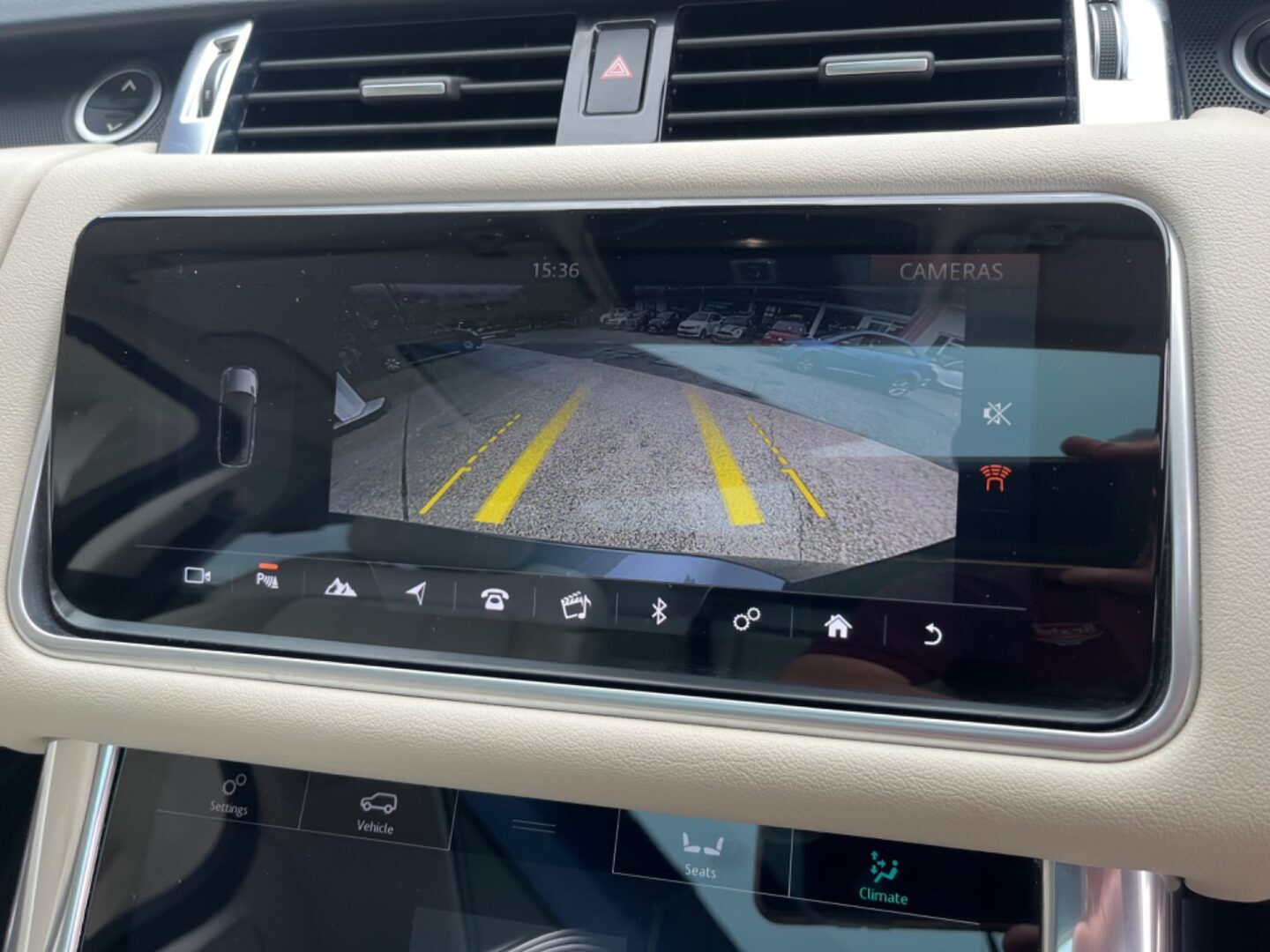 Used Land Rover Range Rover Sport 2018 for sale - 76535099: Photo 32