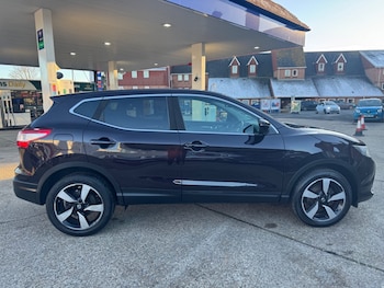 Used Nissan Qashqai 2015 for sale - 77014128: Photo