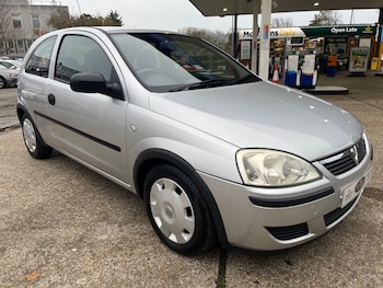 Used Vauxhall Corsa 2004 for sale - 76236477: Photo