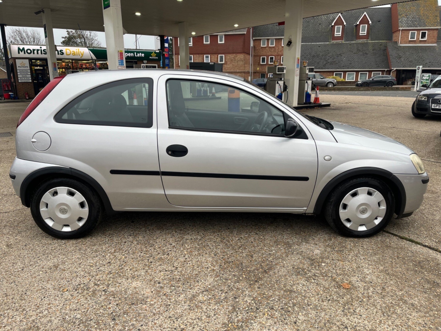 Used Vauxhall Corsa 2004 for sale - 76236477: Photo 9