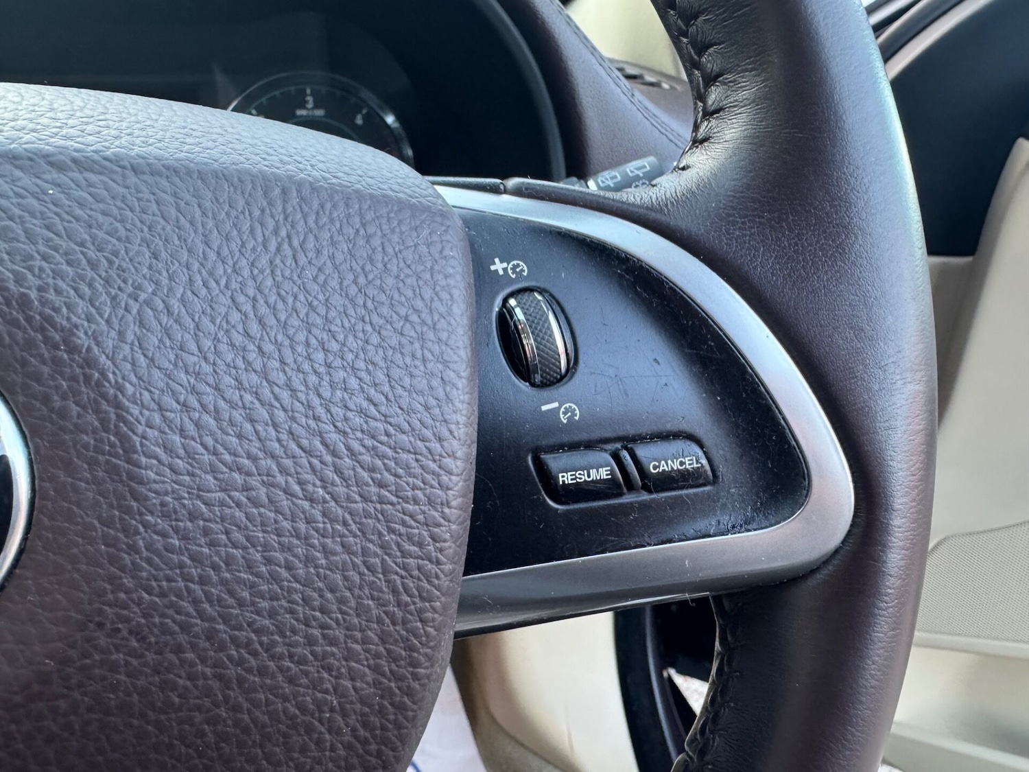 Used Jaguar XF 2014 for sale - 76631163: Photo 12