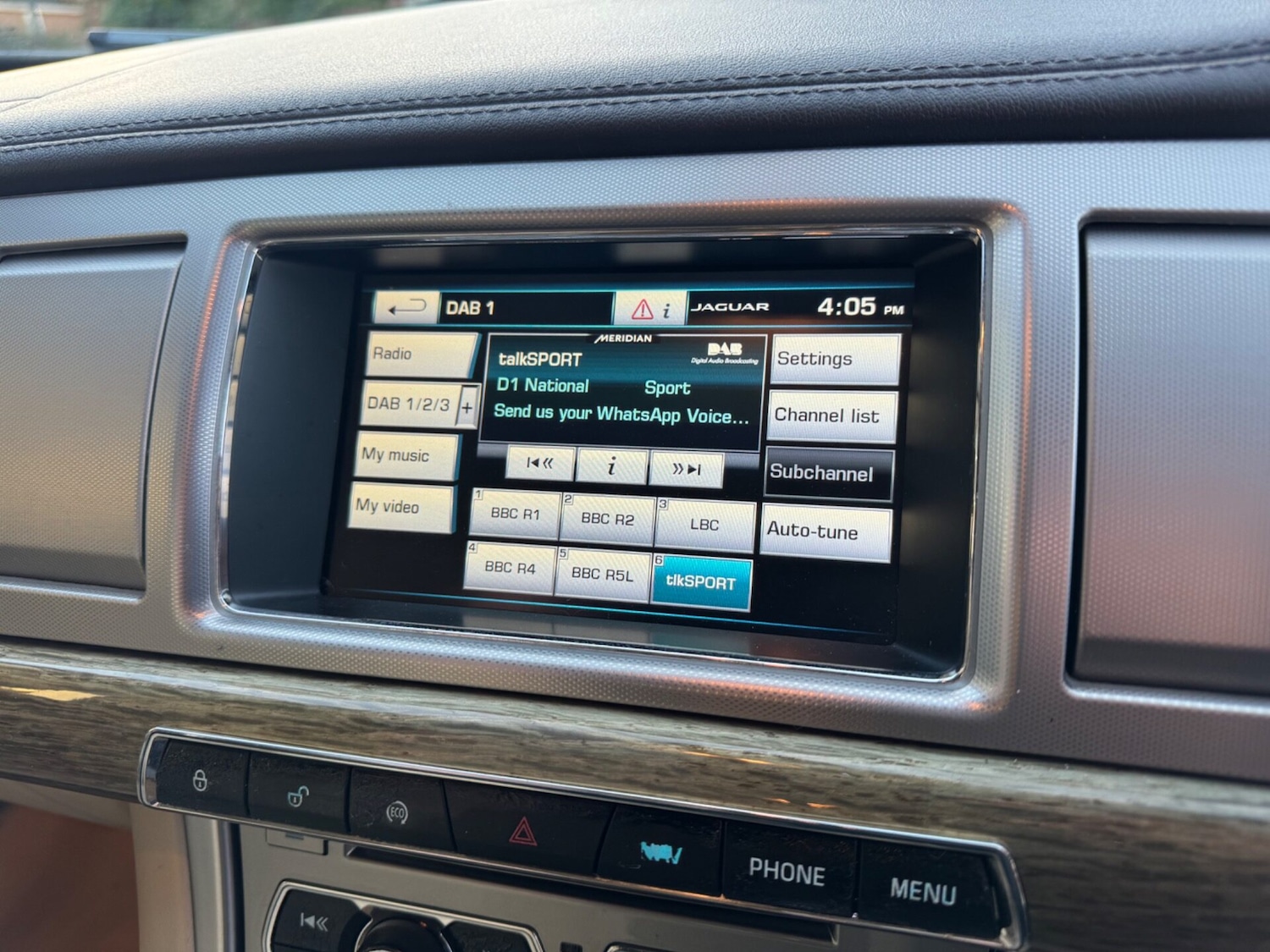 Used Jaguar XF 2014 for sale - 76631163: Photo 17