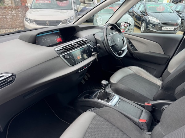 Used Citroen C4 2018 for sale - 75910269: Photo 11