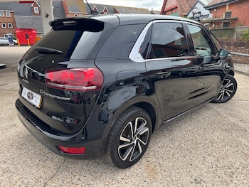 Used Citroen C4 2018 for sale - 75910269: Photo 2
