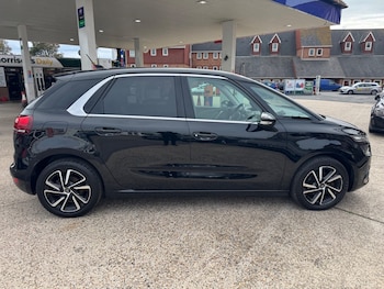 Used Citroen C4 2018 for sale - 75910269: Photo 4