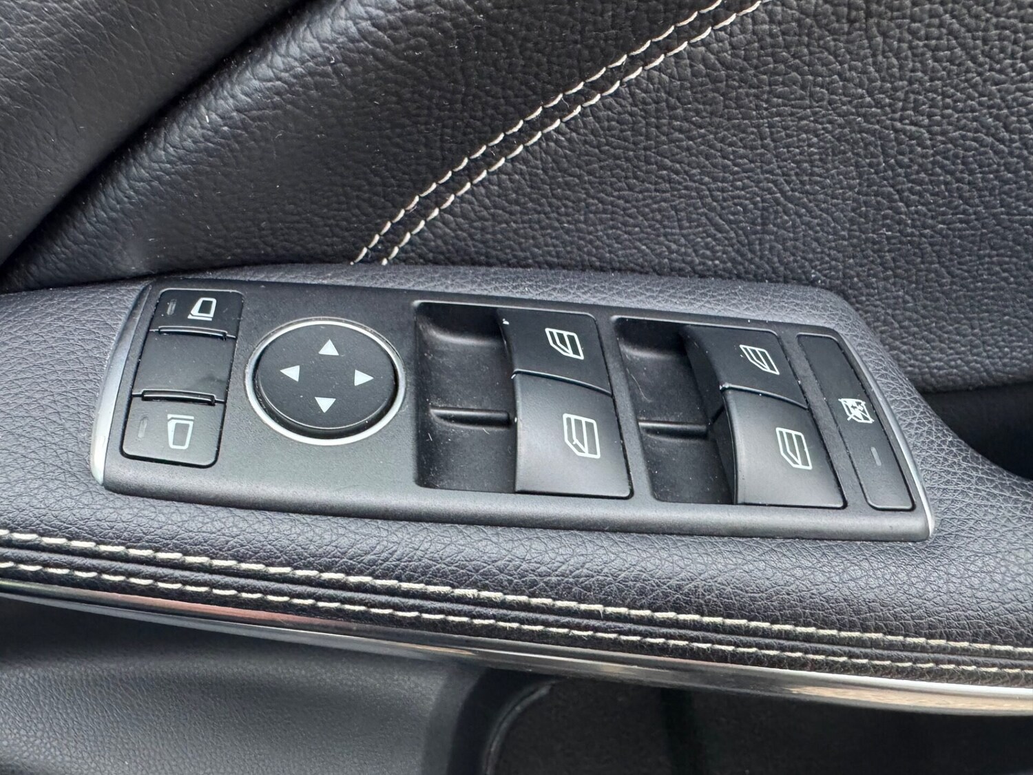 Used Mercedes-Benz A-Class 2018 for sale - 75987386: Photo 17