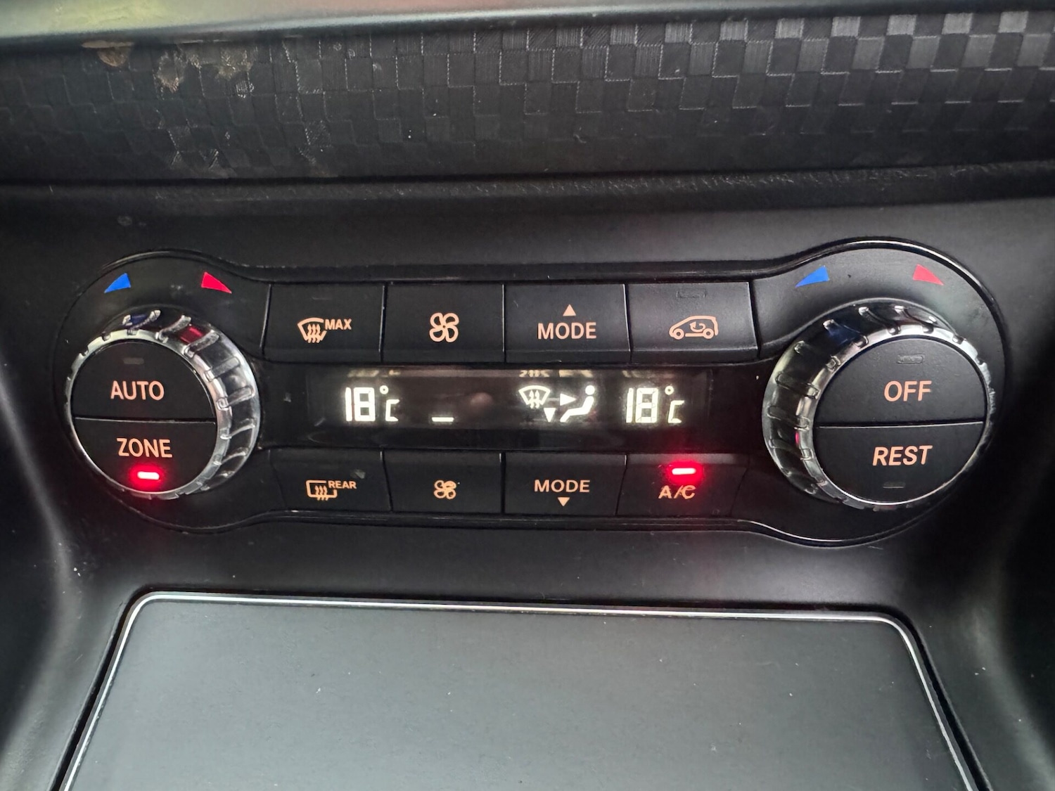 Used Mercedes-Benz A-Class 2018 for sale - 75987386: Photo 19