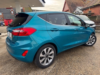 Used Ford Fiesta 2018 for sale - 77138715: Photo