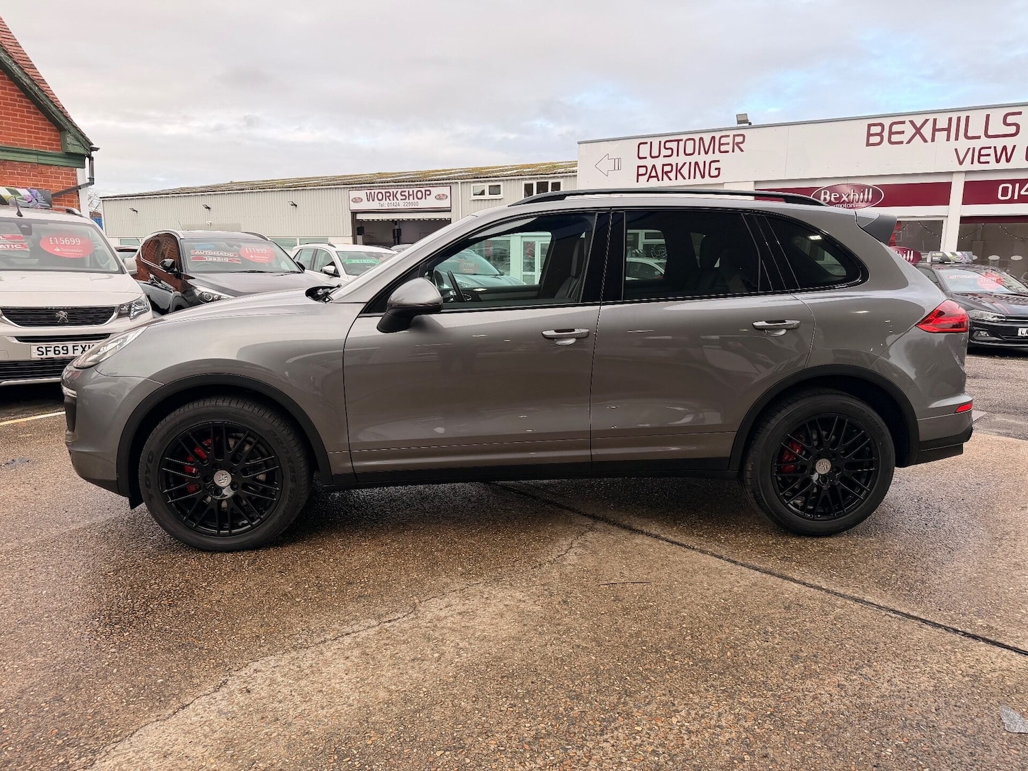 Used Porsche Cayenne 2017 for sale - 76863108: Photo 11