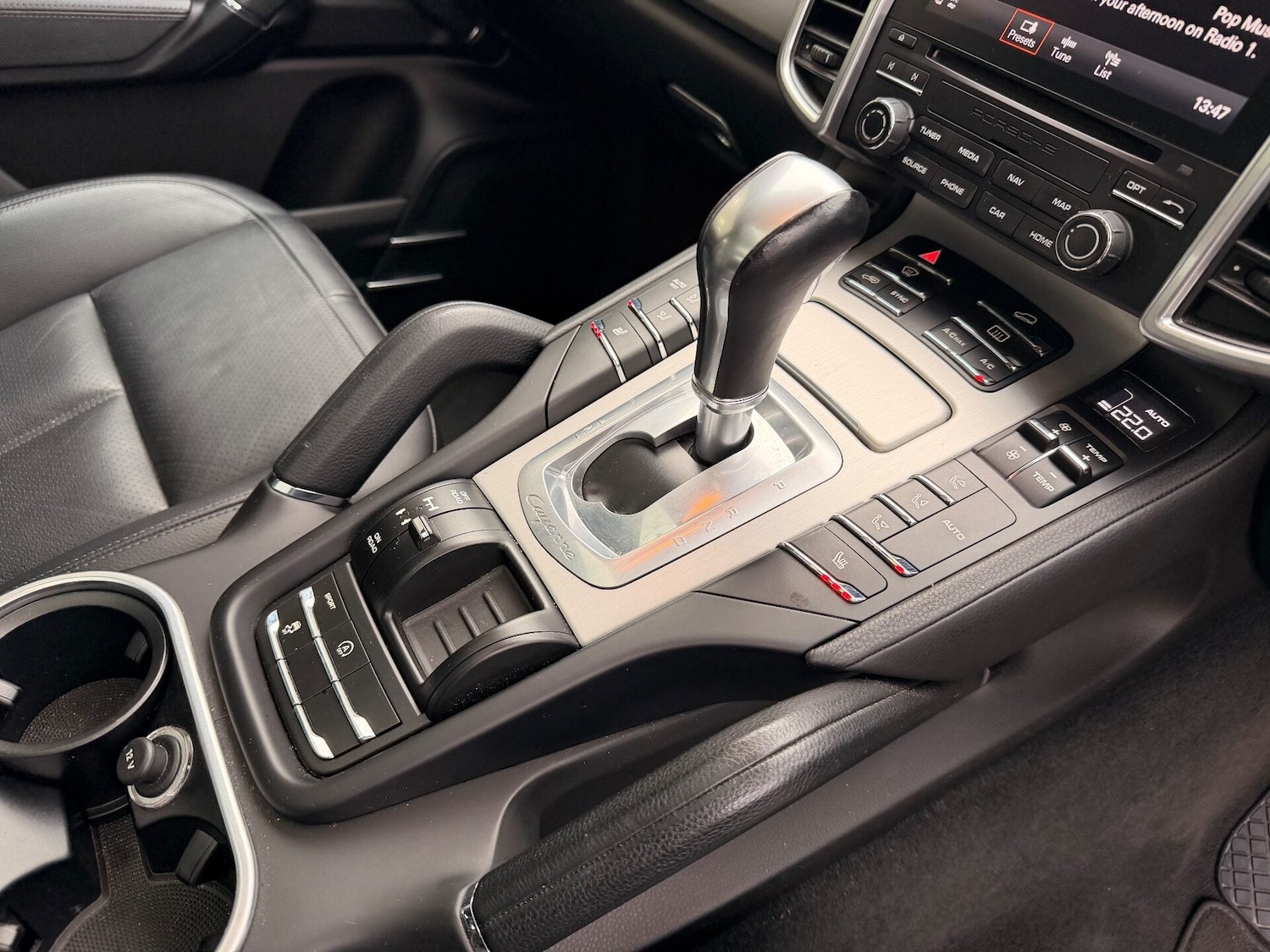 Used Porsche Cayenne 2017 for sale - 76863108: Photo 19