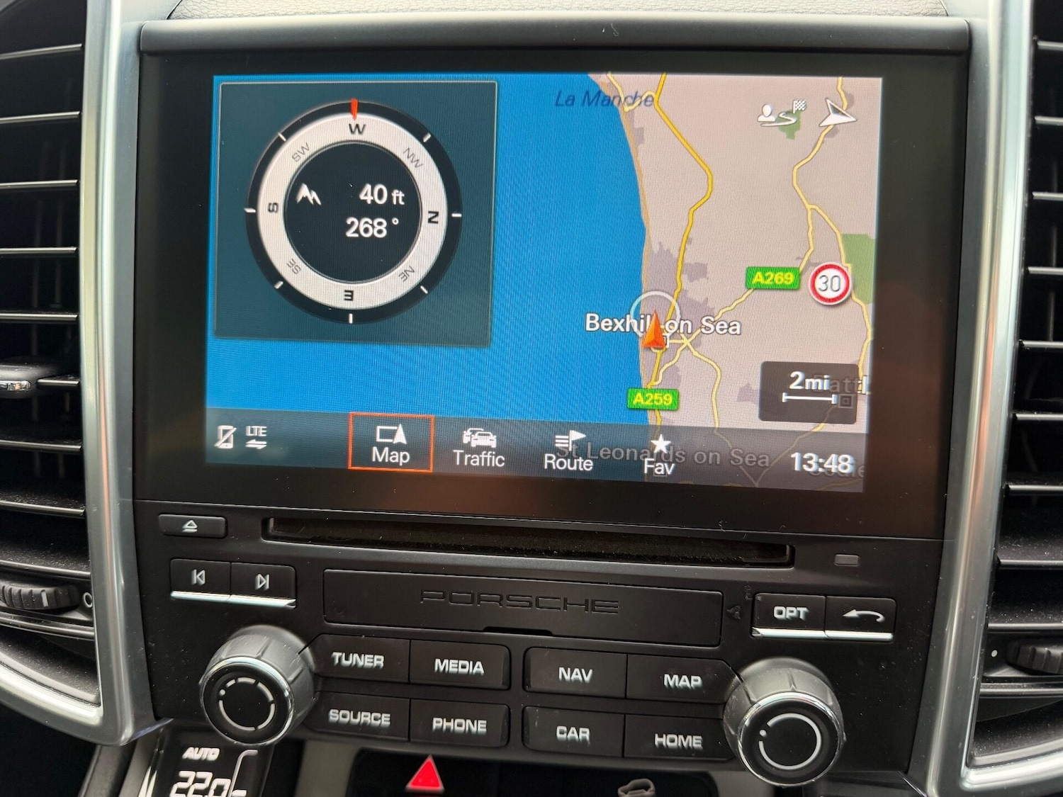 Used Porsche Cayenne 2017 for sale - 76863108: Photo 26