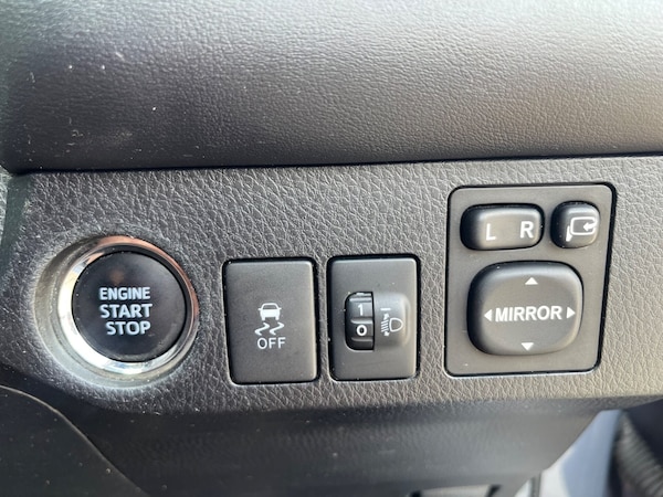Used Toyota RAV4 2013 for sale - 75426288: Photo 24