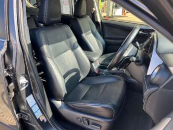 Used Toyota RAV4 2016 for sale - 74825093: Photo