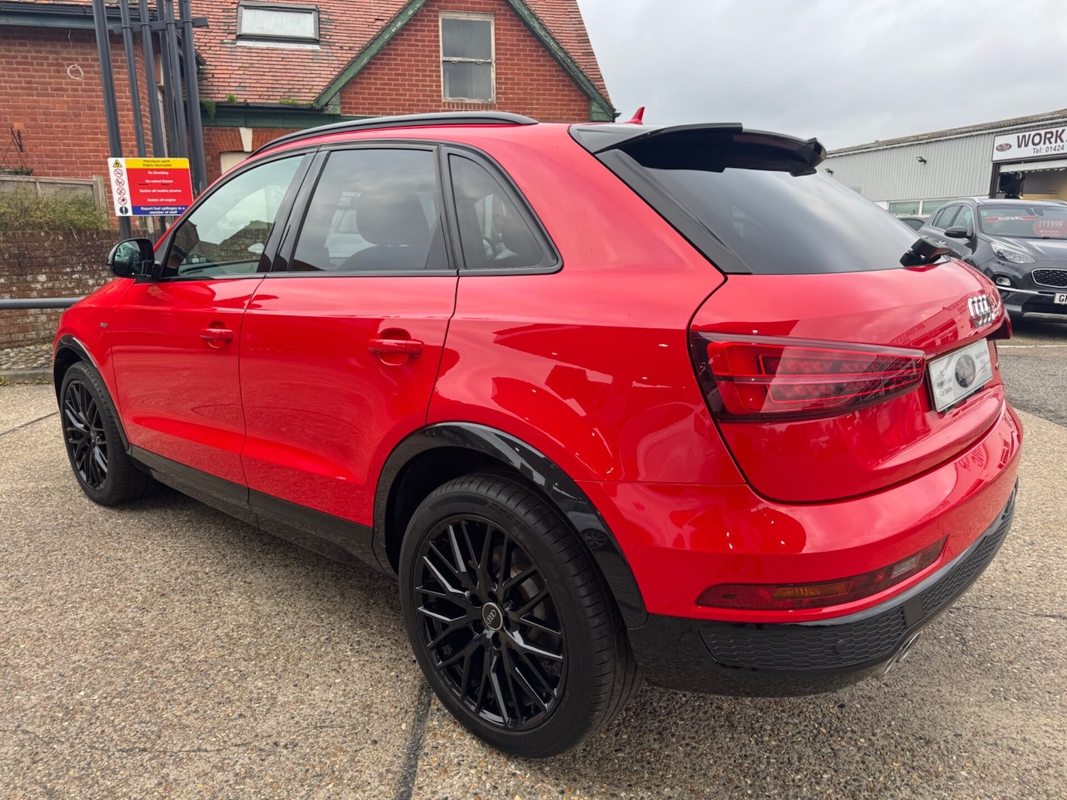 Used Audi Q3 2017 for sale - 76909342: Photo 7