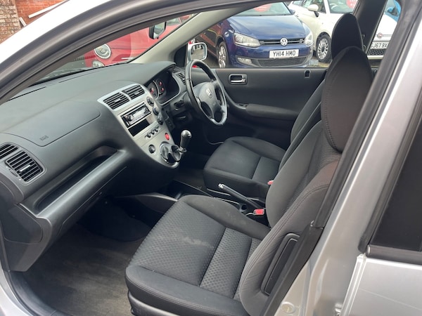 Used Honda Civic 2003 for sale - 76224482: Photo 13
