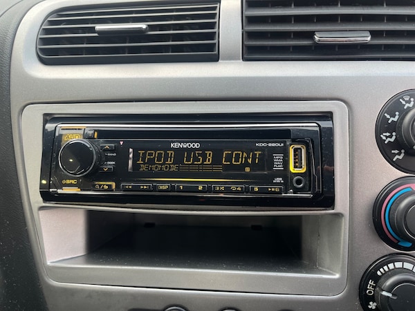 Used Honda Civic 2003 for sale - 76224482: Photo 15