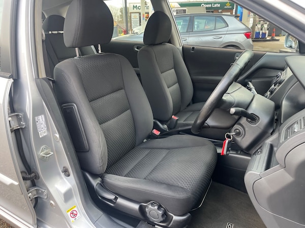 Used Honda Civic 2003 for sale - 76224482: Photo 3