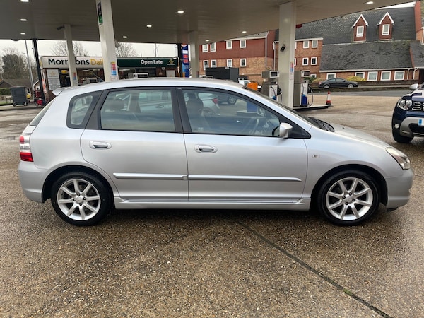 Used Honda Civic 2003 for sale - 76224482: Photo 8