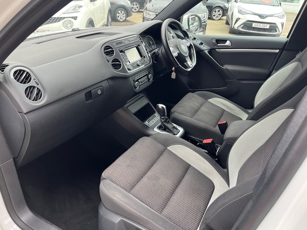 Used Volkswagen Tiguan 2015 for sale - 75426389: Photo 12