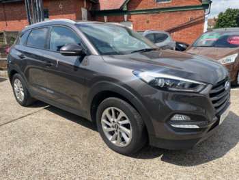 2016 (16) - 1.7 CRDI SE NAV BLUE DRIVE 5-Door