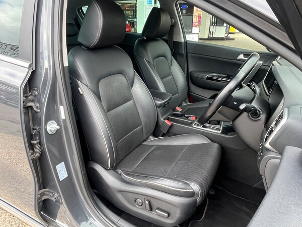 Used Kia Sportage 2019 for sale - 74824880: Photo 3