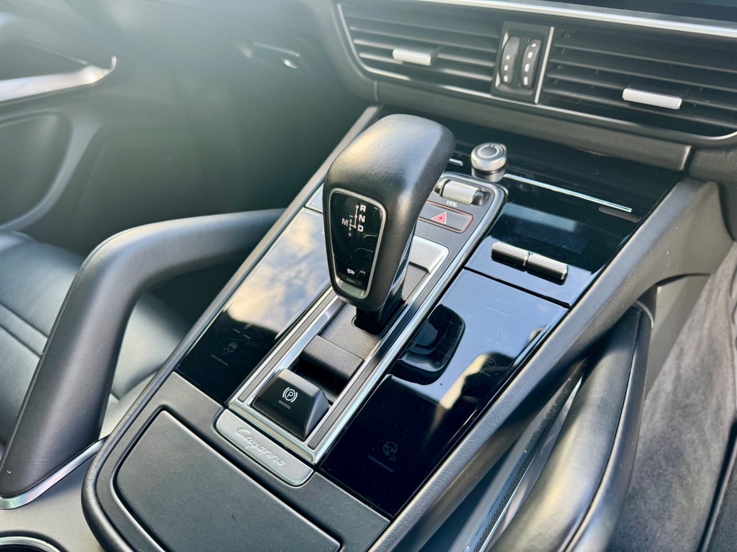 Used Porsche Cayenne 2019 for sale - 77368096: Photo 20