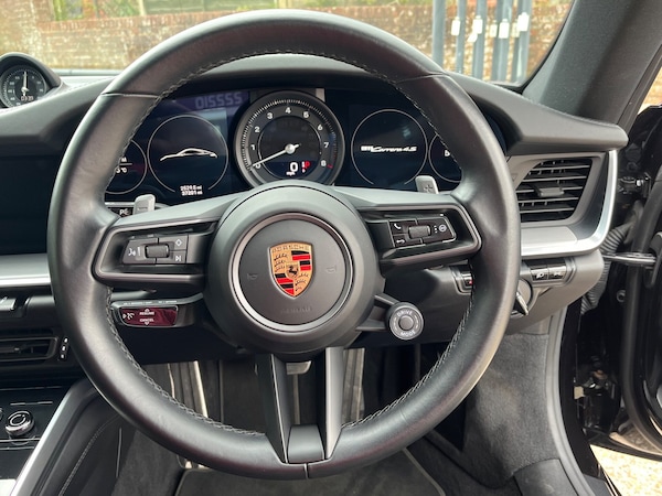 Used Porsche 911 2019 for sale - 75423318: Photo 18