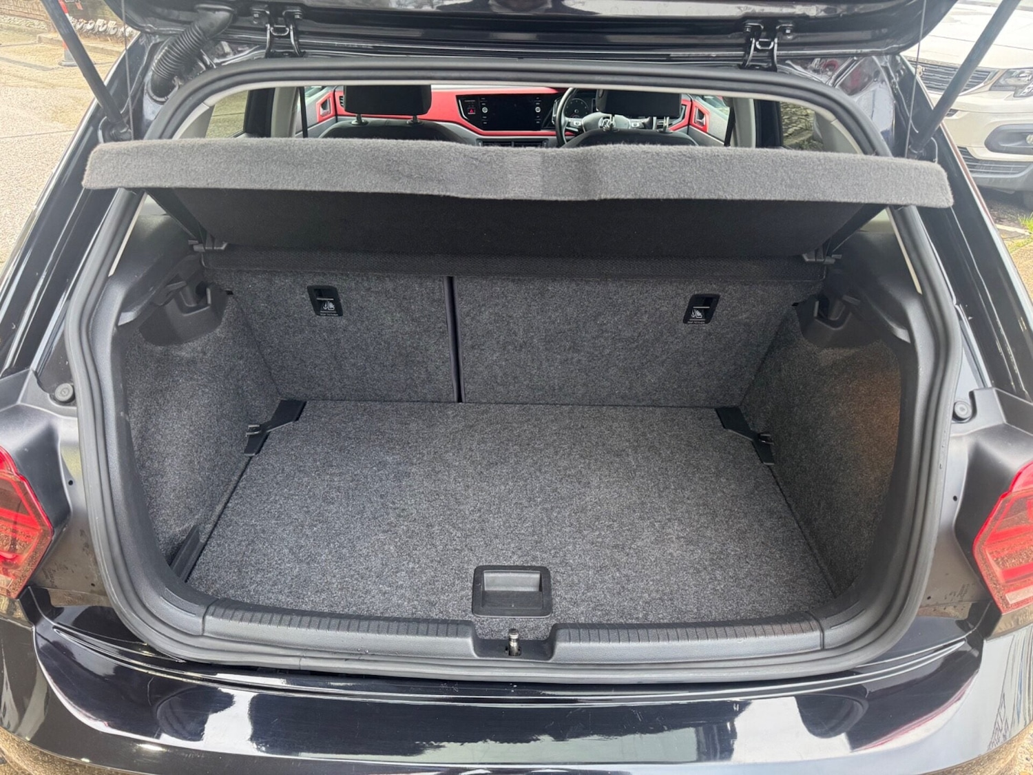 Used Volkswagen Polo 2020 for sale - 76142768: Photo 10