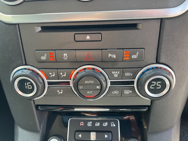 Used Land Rover Discovery 2016 for sale - 76097024: Photo 23