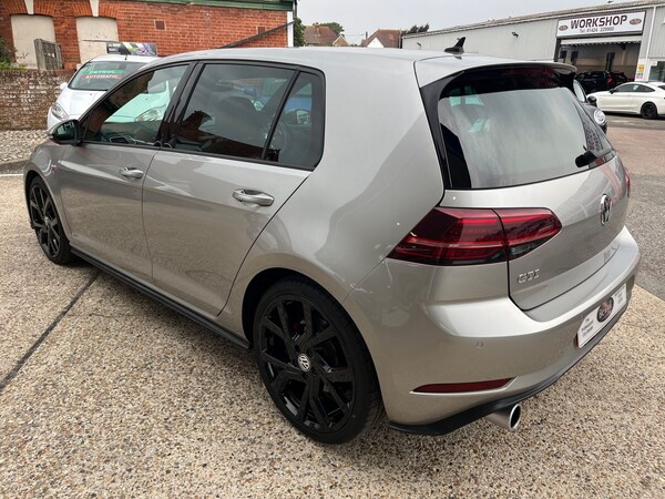 Used Volkswagen Golf 2017 for sale - 75461948: Photo 11