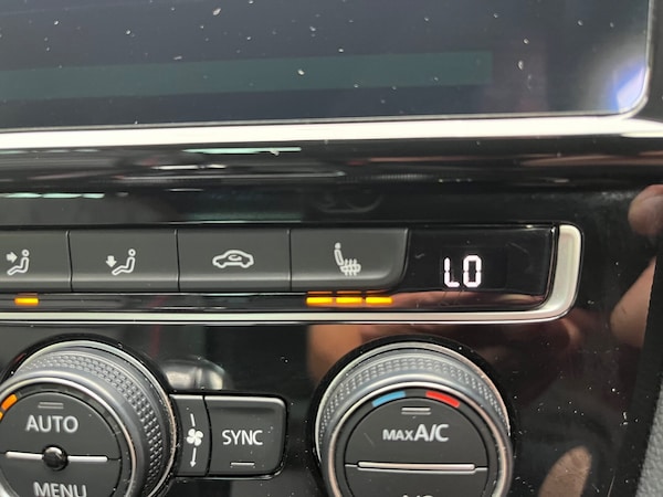 Used Volkswagen Golf 2017 for sale - 75461948: Photo 19