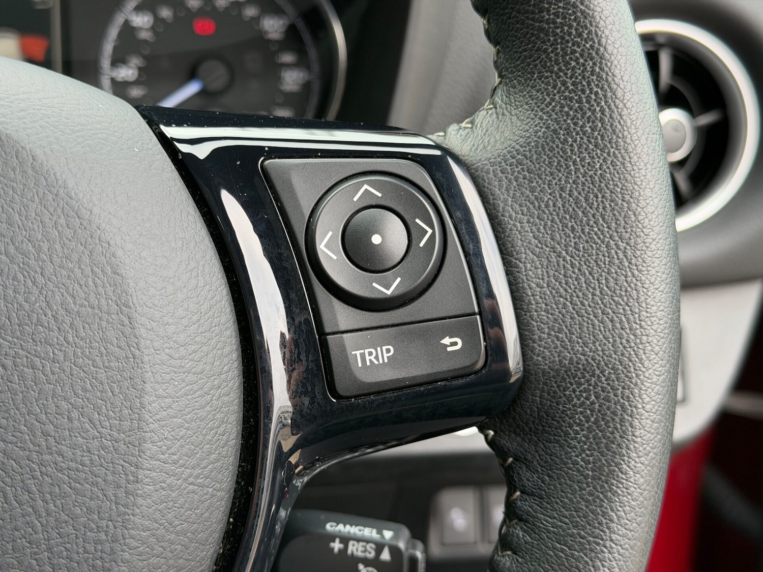 Used Toyota Yaris 2018 for sale - 78070116: Photo 28