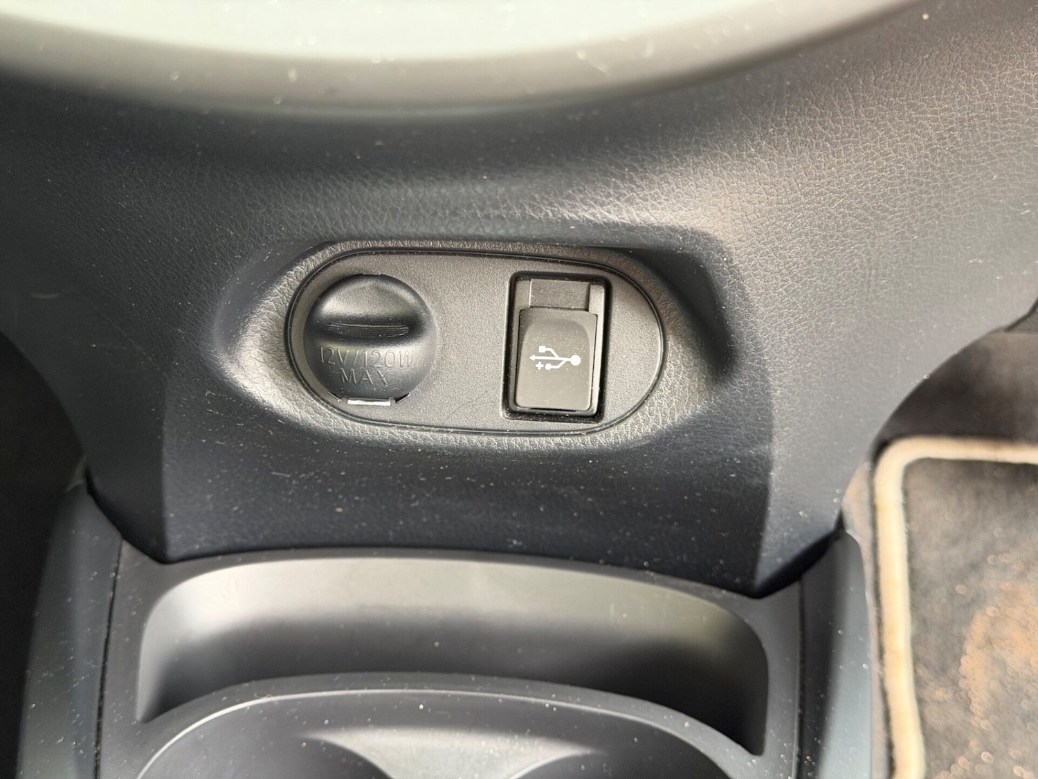 Used Toyota Yaris 2018 for sale - 78070116: Photo 36