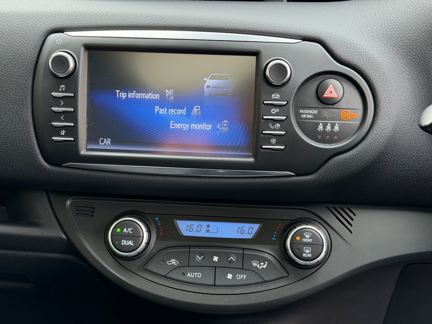 Used Toyota Yaris 2018 for sale - 78070116: Photo 37