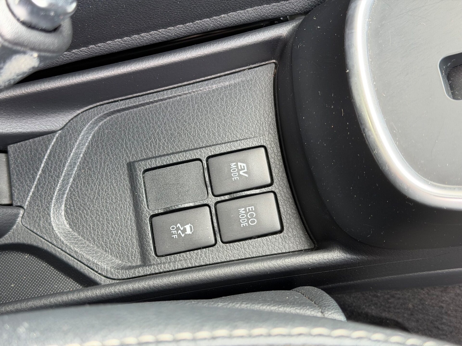 Used Toyota Yaris 2018 for sale - 78070116: Photo 40