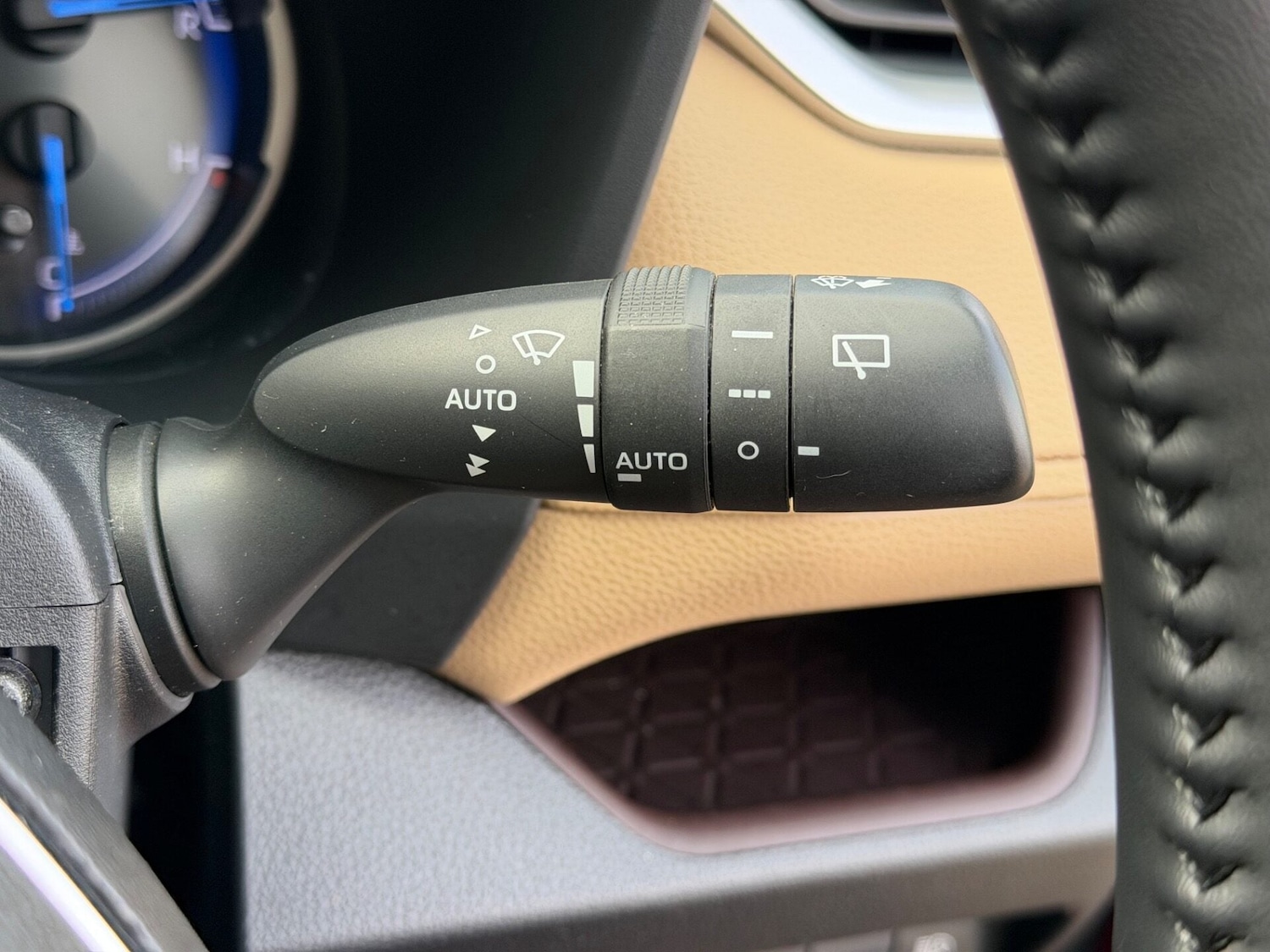 Used Toyota RAV4 2019 for sale - 78133199: Photo 16