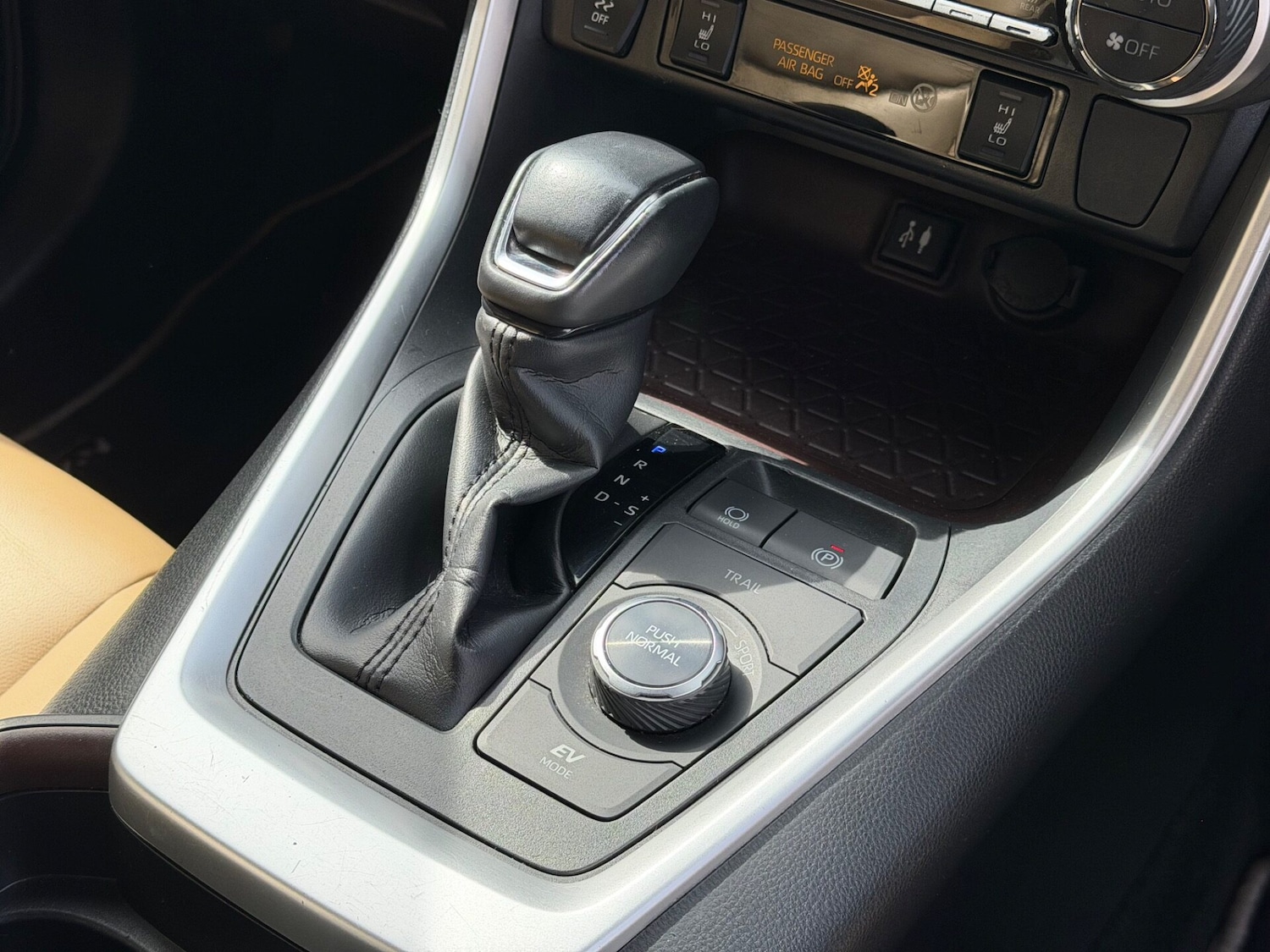 Used Toyota RAV4 2019 for sale - 78133199: Photo 21