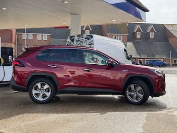 Used Toyota RAV4 2019 for sale - 78133199: Photo