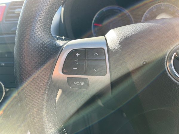 Used Toyota Auris 2011 for sale - 74205489: Photo 11