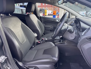 Used Ford Fiesta 2016 for sale - 77355063: Photo