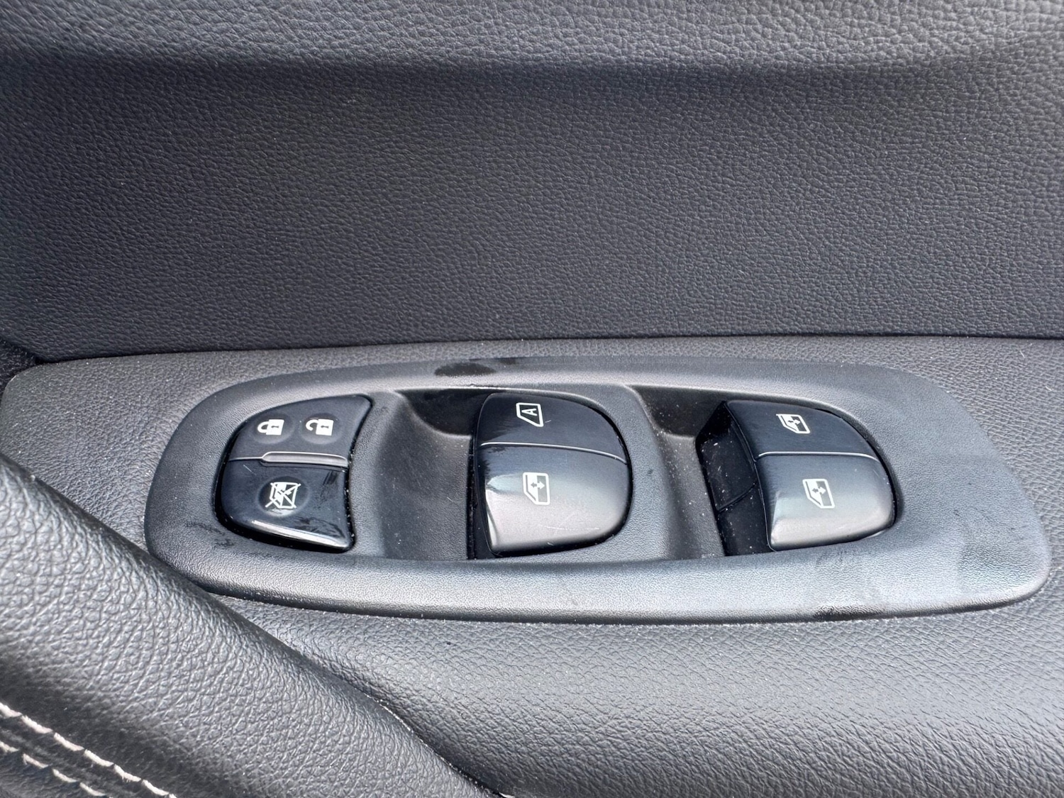 Used Renault Kadjar 2017 for sale - 77640267: Photo 20