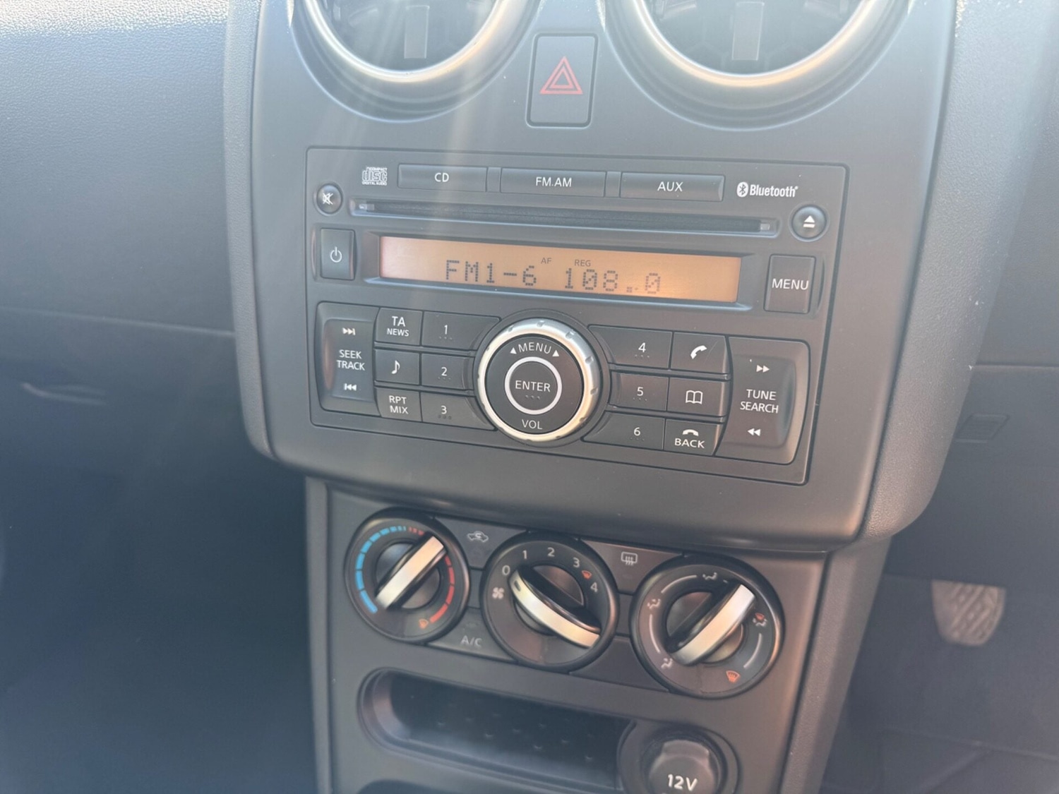 Used Nissan Qashqai 2011 for sale - 77533841: Photo 16