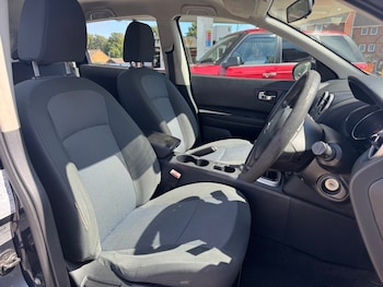 Used Nissan Qashqai 2011 for sale - 77533841: Photo