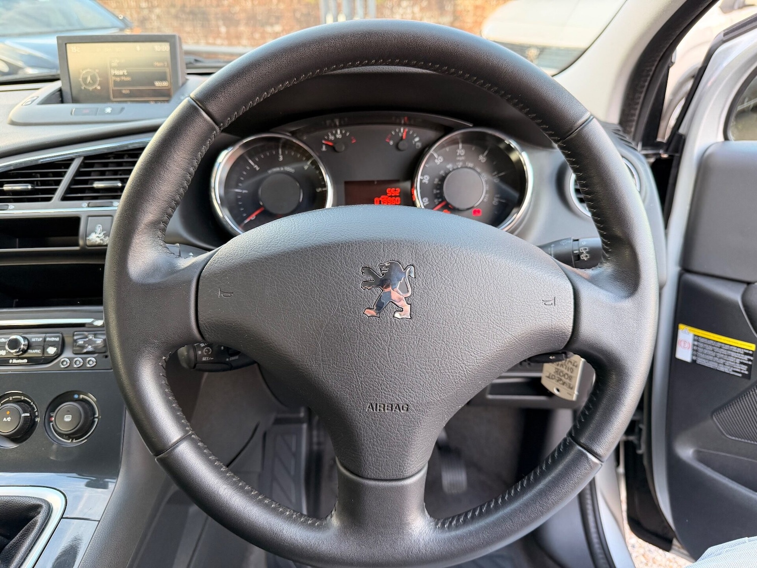 Used Peugeot 3008 2013 for sale - 76331189: Photo 12