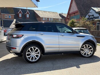 Used Land Rover Range Rover Evoque 2018 for sale - 78133180: Photo