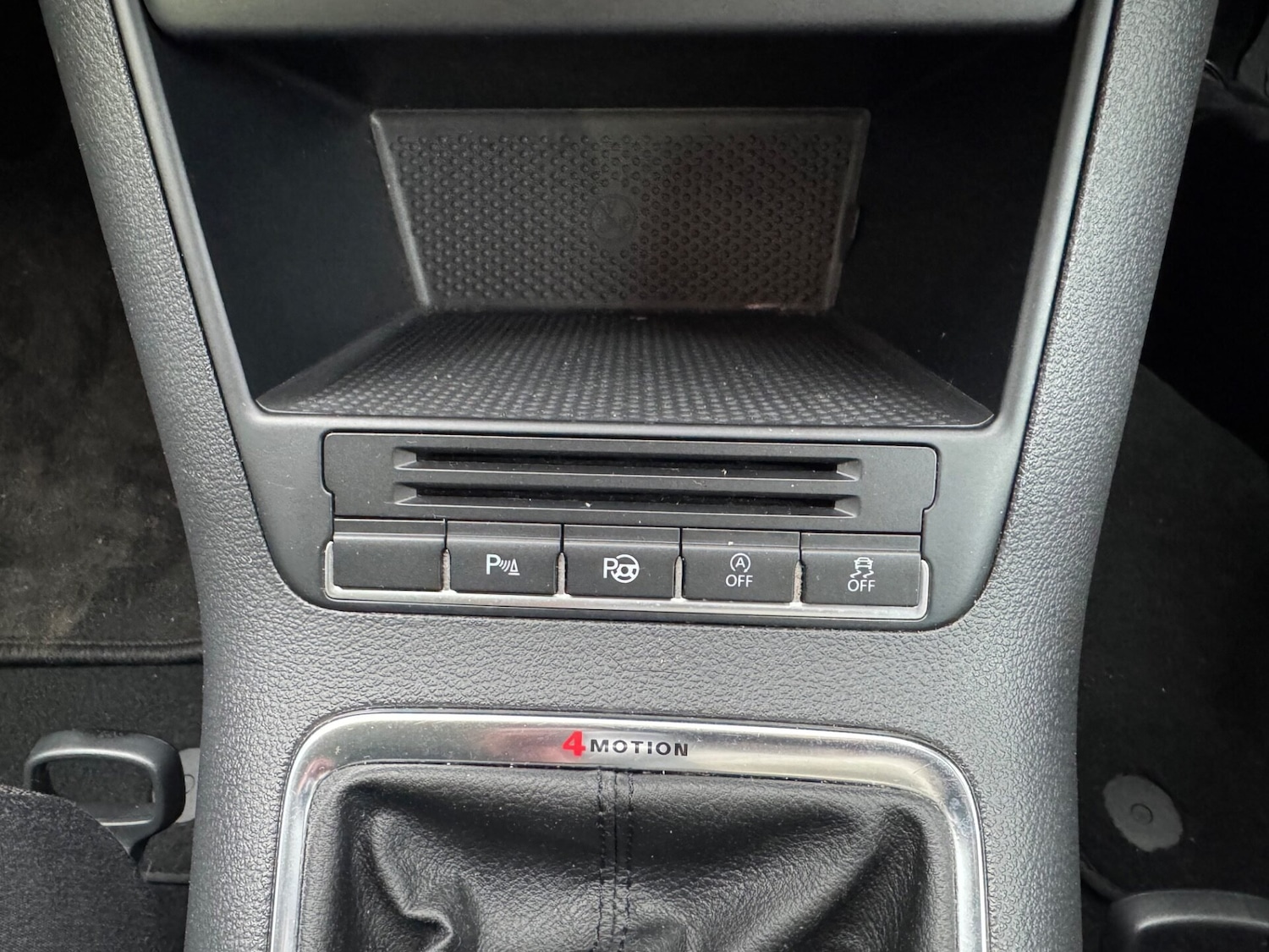 Used Volkswagen Tiguan 2011 for sale - 76156953: Photo 19