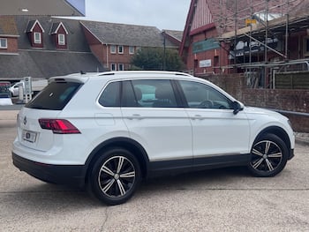 Used Volkswagen Tiguan 2018 for sale - 79754165: Photo